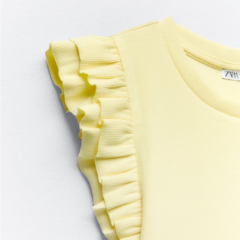 ZARA Ruffled Top - Picture 3 of 8